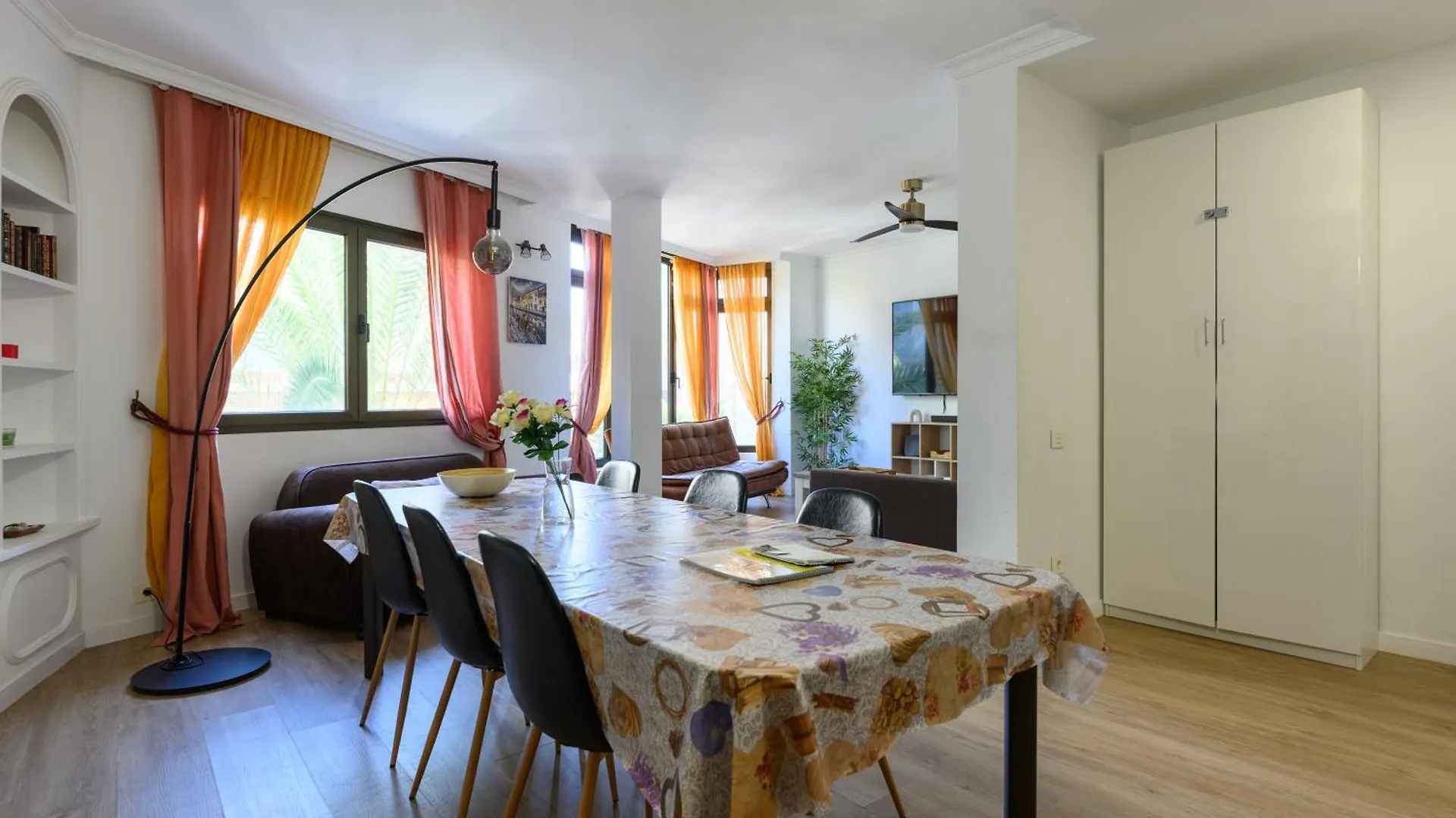 לאס פאלמס דה גראן קנאריה Hjs Plaza Suites Apartments II לאס פאלמס דה גראן קנאריה